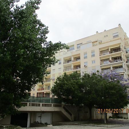 Edificio Canoa Armação de Pêra Buitenkant foto