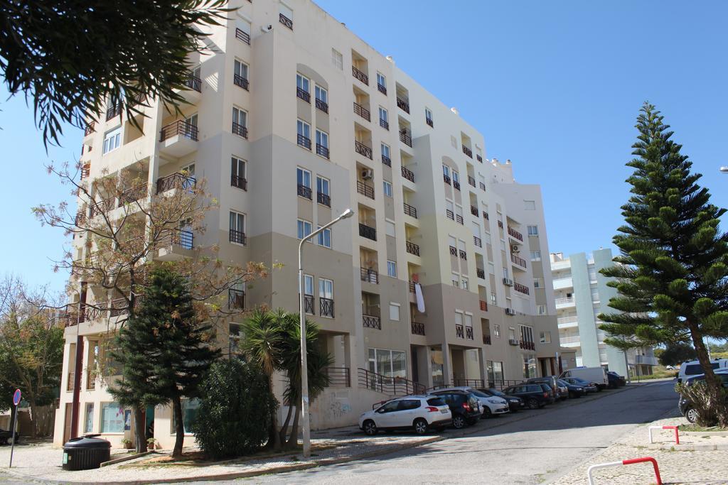 Edificio Canoa Armação de Pêra Buitenkant foto